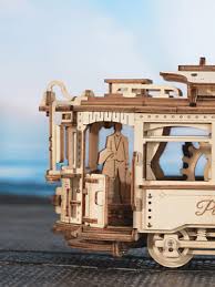 Robotime LK801 Classic City Tram