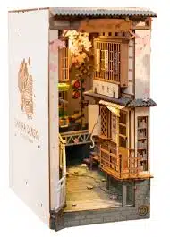 Robotime TGB01 Rolife Book Nook Sakura Densya