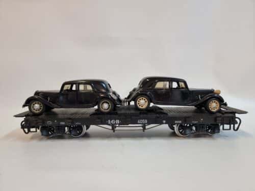 LGB 4059-1 Demo Autotransporter met 2 Citroen 15 CV auto's