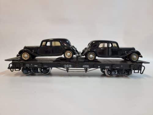 LGB 4059-1 Demo Autotransporter met 2 Citroen 15 CV auto's
