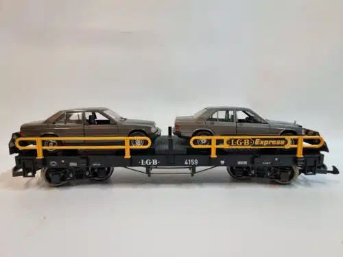 LGB 4059 Autotransporter met Mercedes auto's