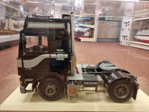 PocherVolvo Intercooler F16 Globetrotter K87 (gebouwd model)