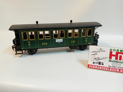LGB 30330 G Ballenberg rijtuig 3e klasse van de B.D.B.