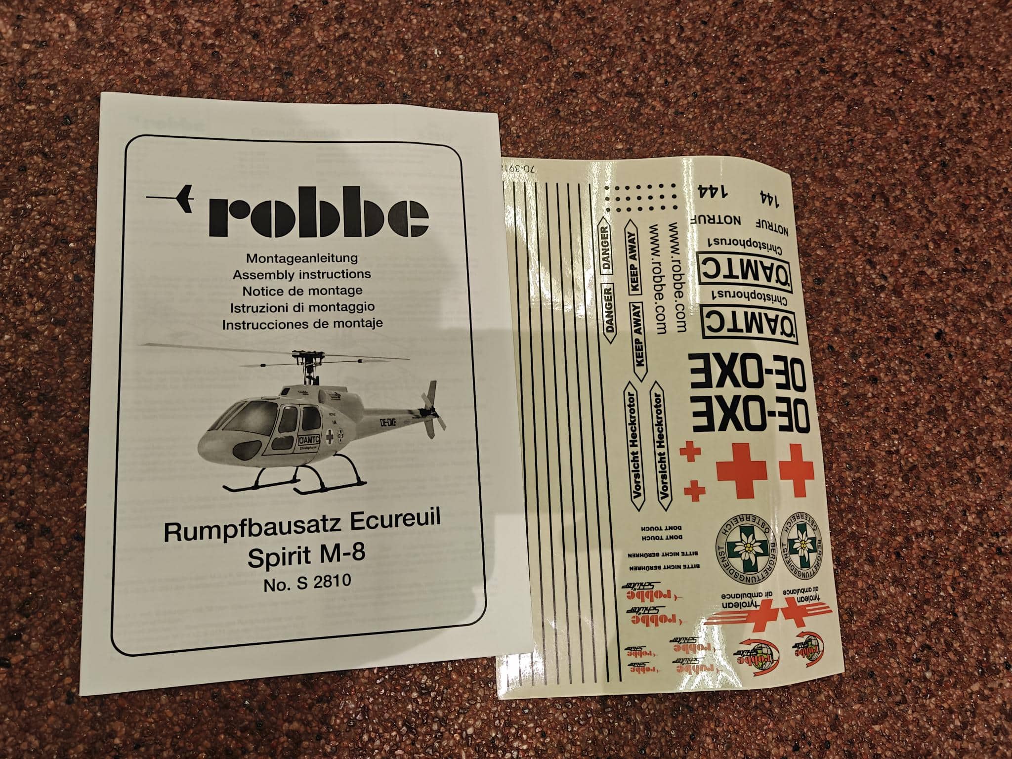 Robbe Rumpfbausatz Ecureuil M-8