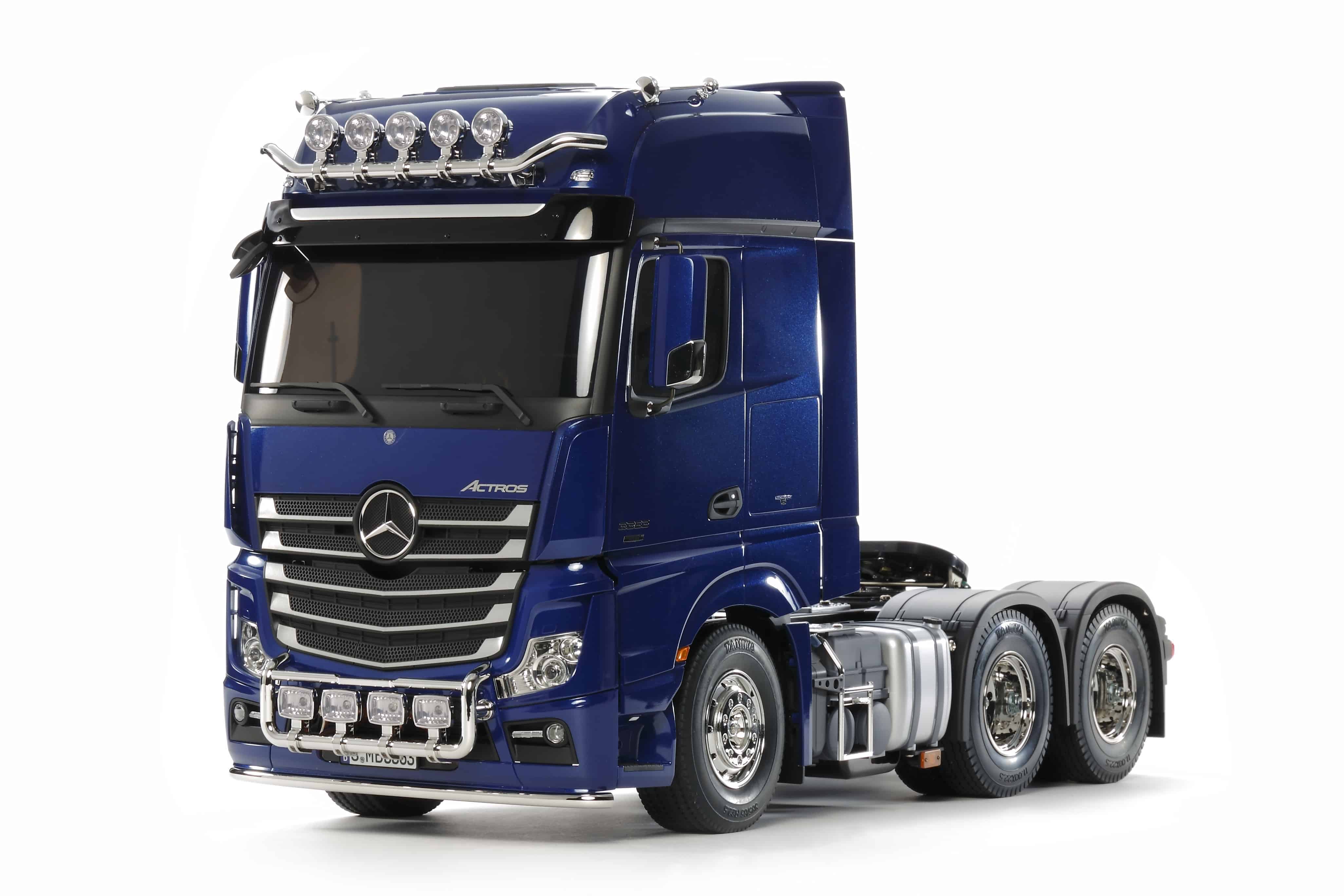 Tamiya 56354 1/14 Mercedes Benz Actros 3363 6x4 GIGASPACE Pearl Blue