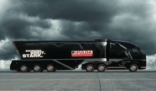 Wedico MAN Show Truck op schaal 1:16 met reclame