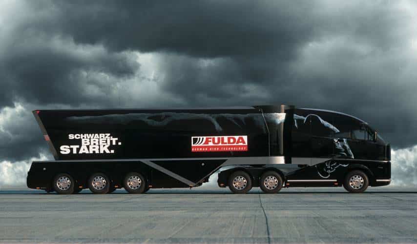 Wedico MAN Show Truck op schaal 1:16 met reclame