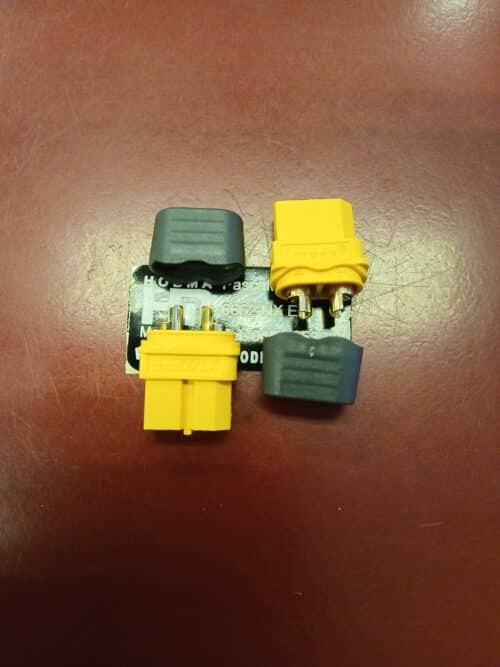 XT60 goudstekker vrouw met kap2 st