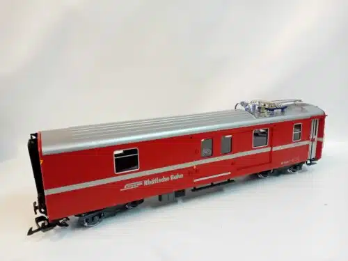 LGB30691 RhB Type DS baggage wagon