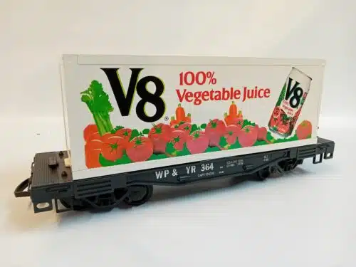 LGB41850 LGB Container op wagon V8 Juice Container