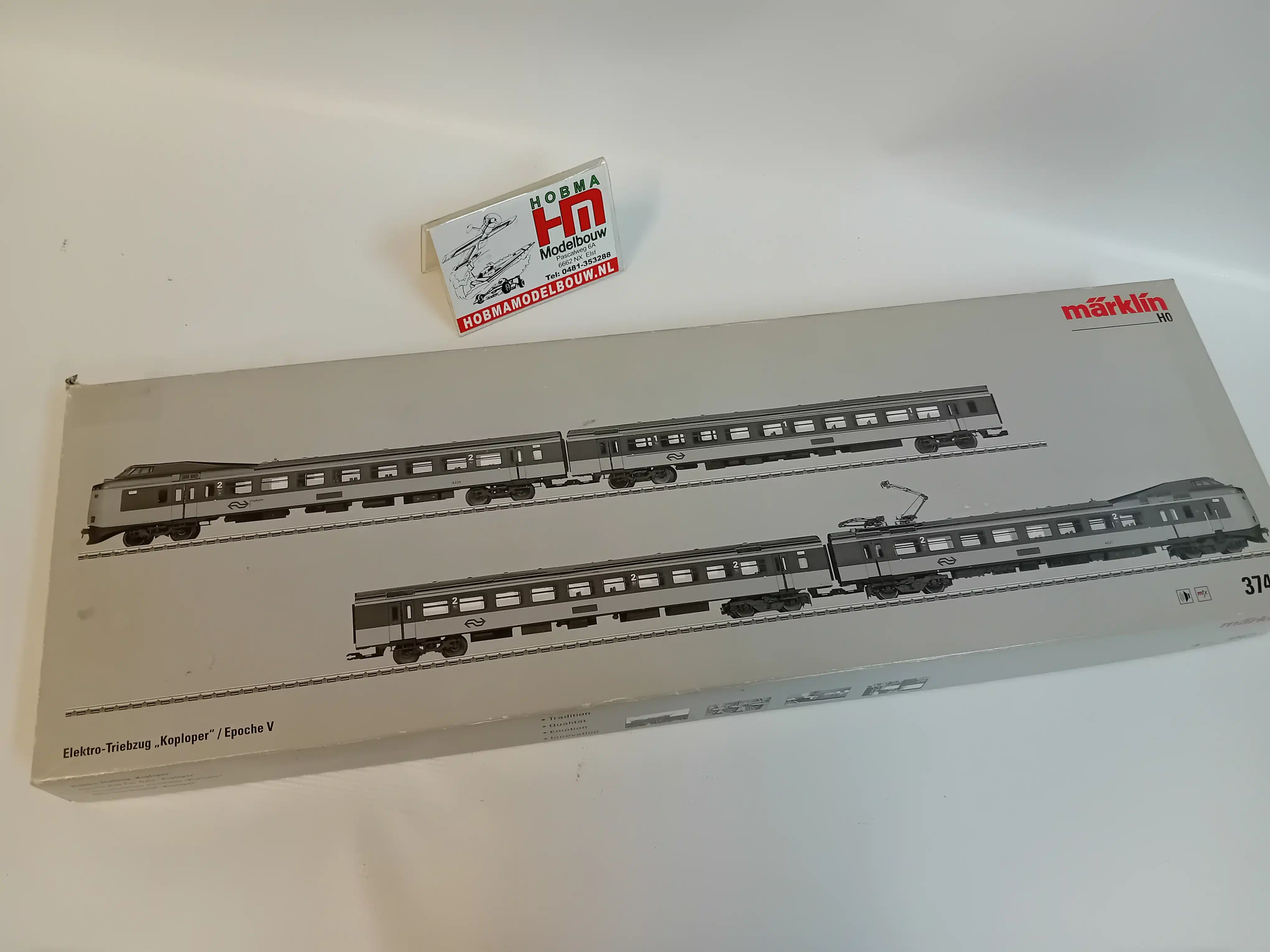 Marklin 37421 intercity treinstel van de Nederlandse Spoorwegen NS) Serie Koploper