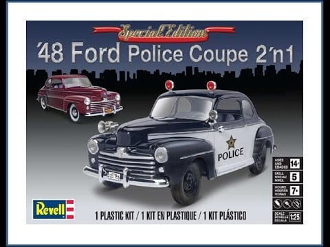 Revell 14318 1948 Ford Police Coupe 2 in 1