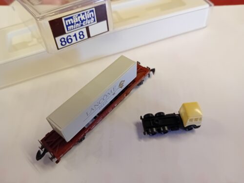 marklin 8618 Goederenwagon met container Lancome en truck