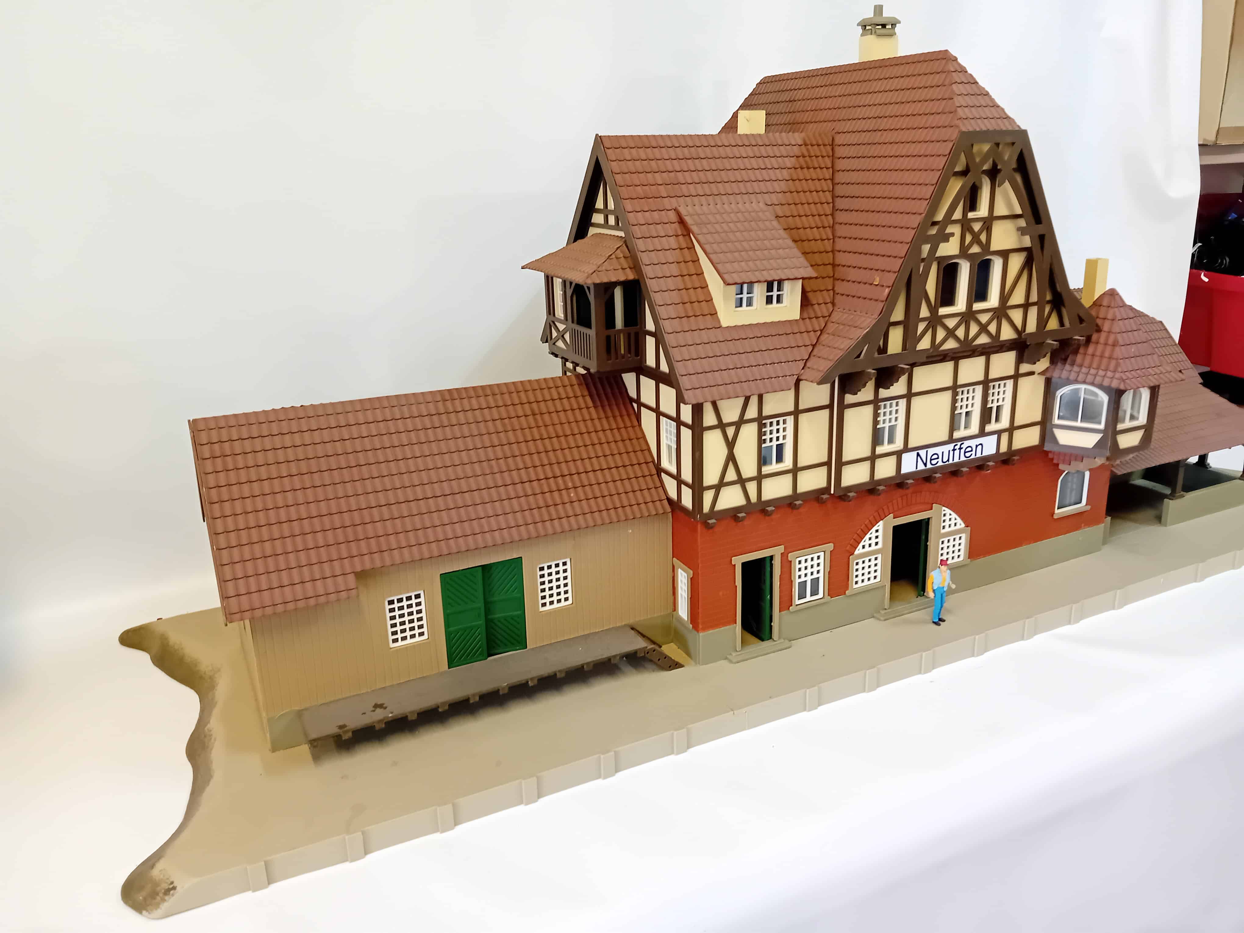 Station Neuffen voor bij LGB treinen