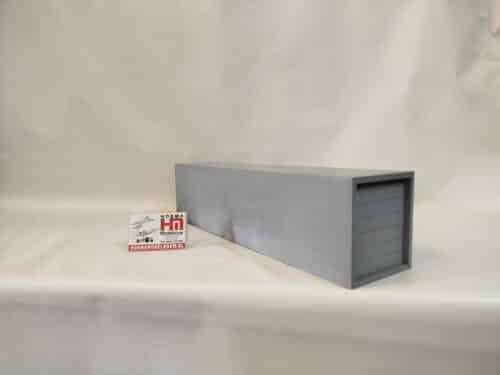 Zelfbouw container met roldeur