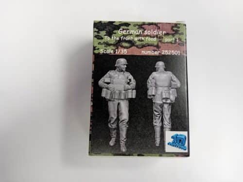 Frontline scale models 252501 German soldier with food part 1