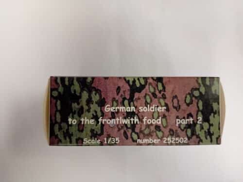 Frontline scale models 252502 German soldier with food part 2