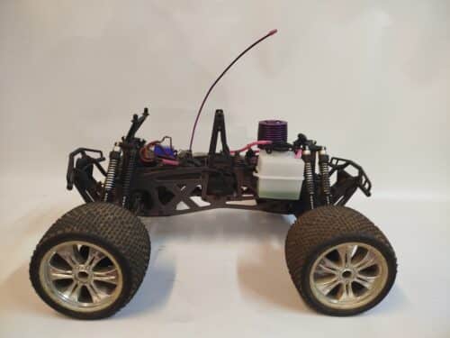 Gebruikte HPI Savage nitro auto