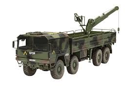 Revell 03367 MAN 10t milgl truck 8x8