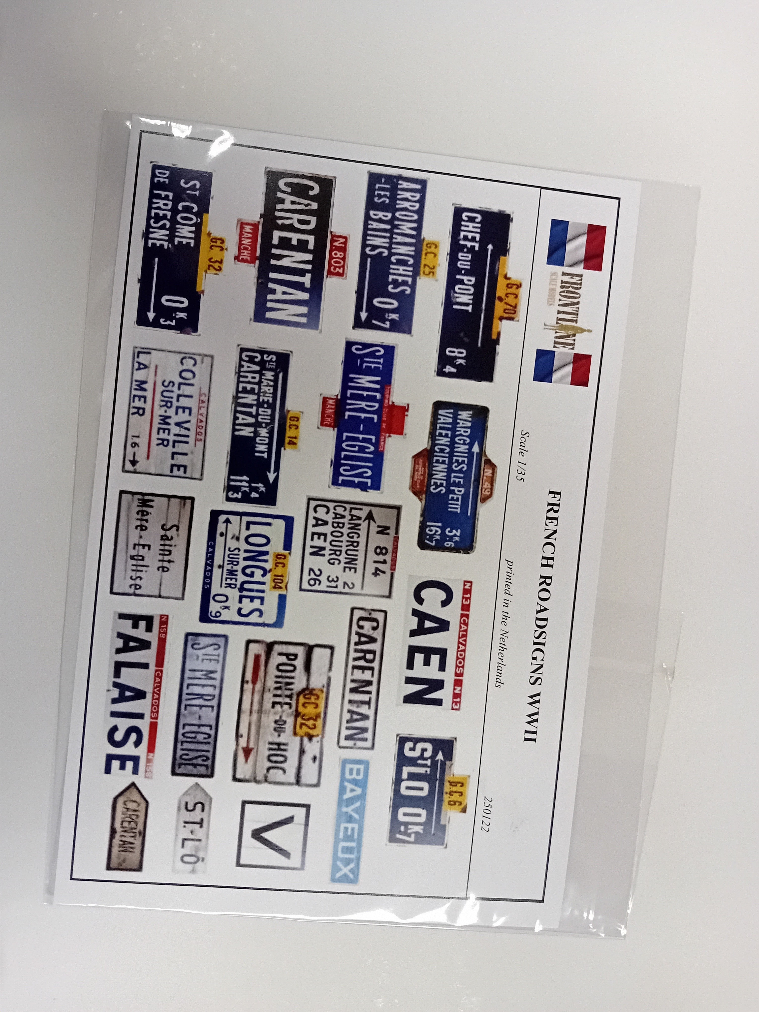 Frontline scale models 250122 French roadsigns WWII