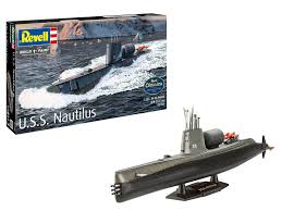 REVELL 05184 USS Nautilus