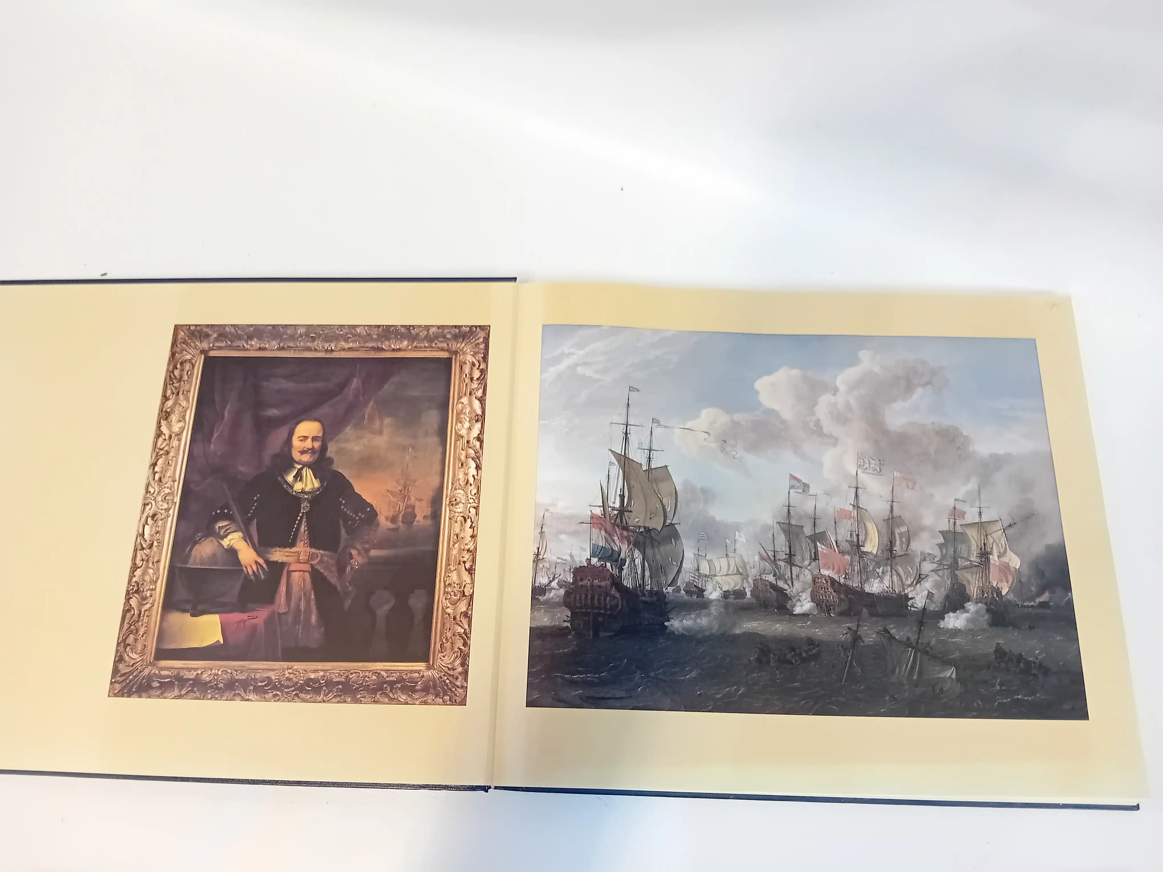 Boek en bouwtekeningen De Zeven Provincien door G.C Dik