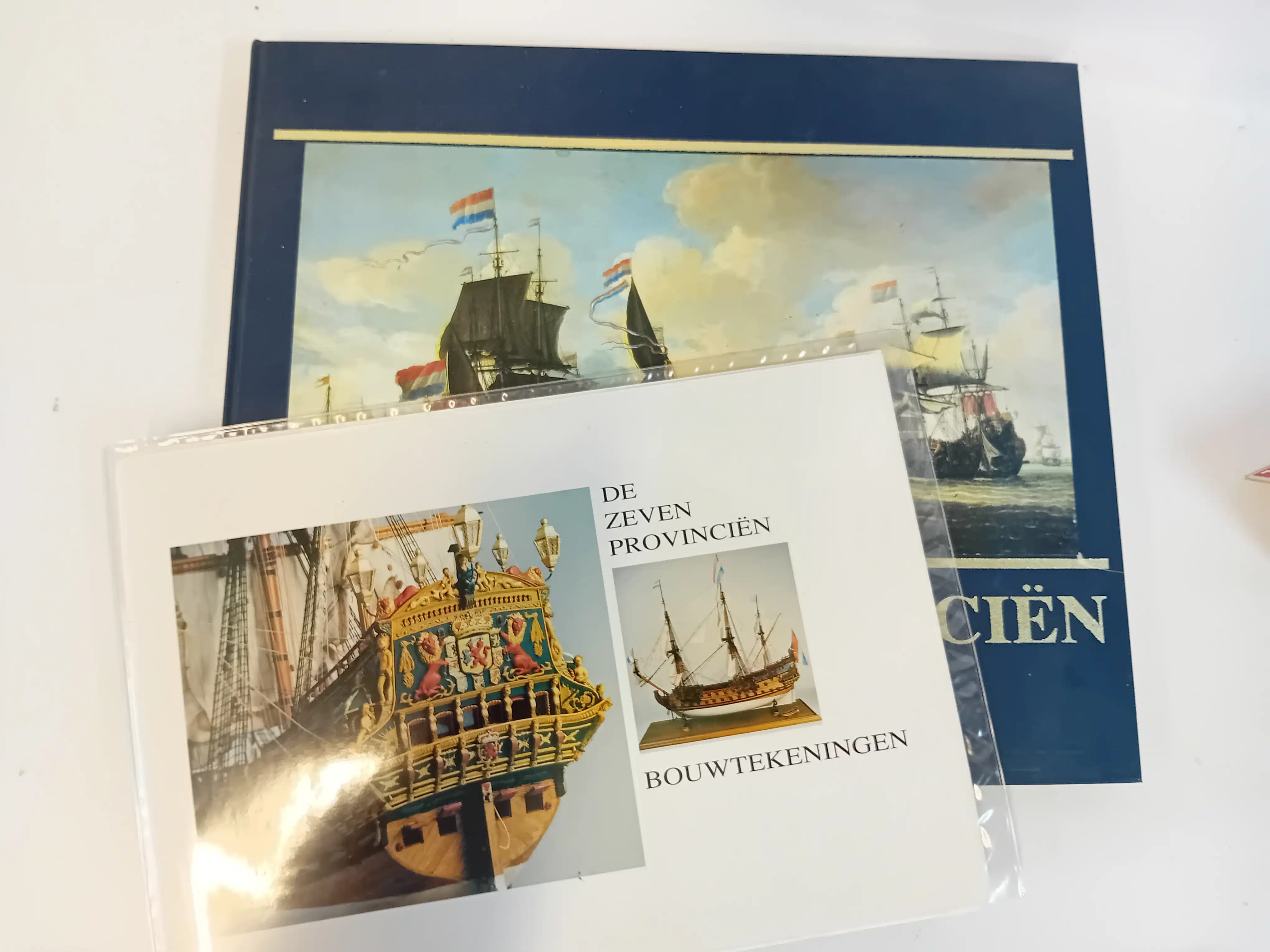 Boek en bouwtekeningen De Zeven Provincien door G.C Dik