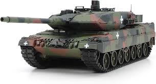 Tamiya 25207 BW KPz Leopard 2A6 Tank Oekraïne