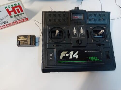 Gebruikte Robbe Futaba F14 40Mhz FM Zender en PP-R118F ontvanger