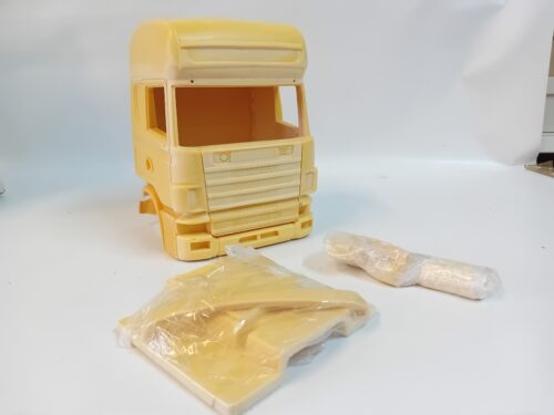 Scania CR19 Topline resin cabin for Wedico trucks 1:16 Samo Cabins
