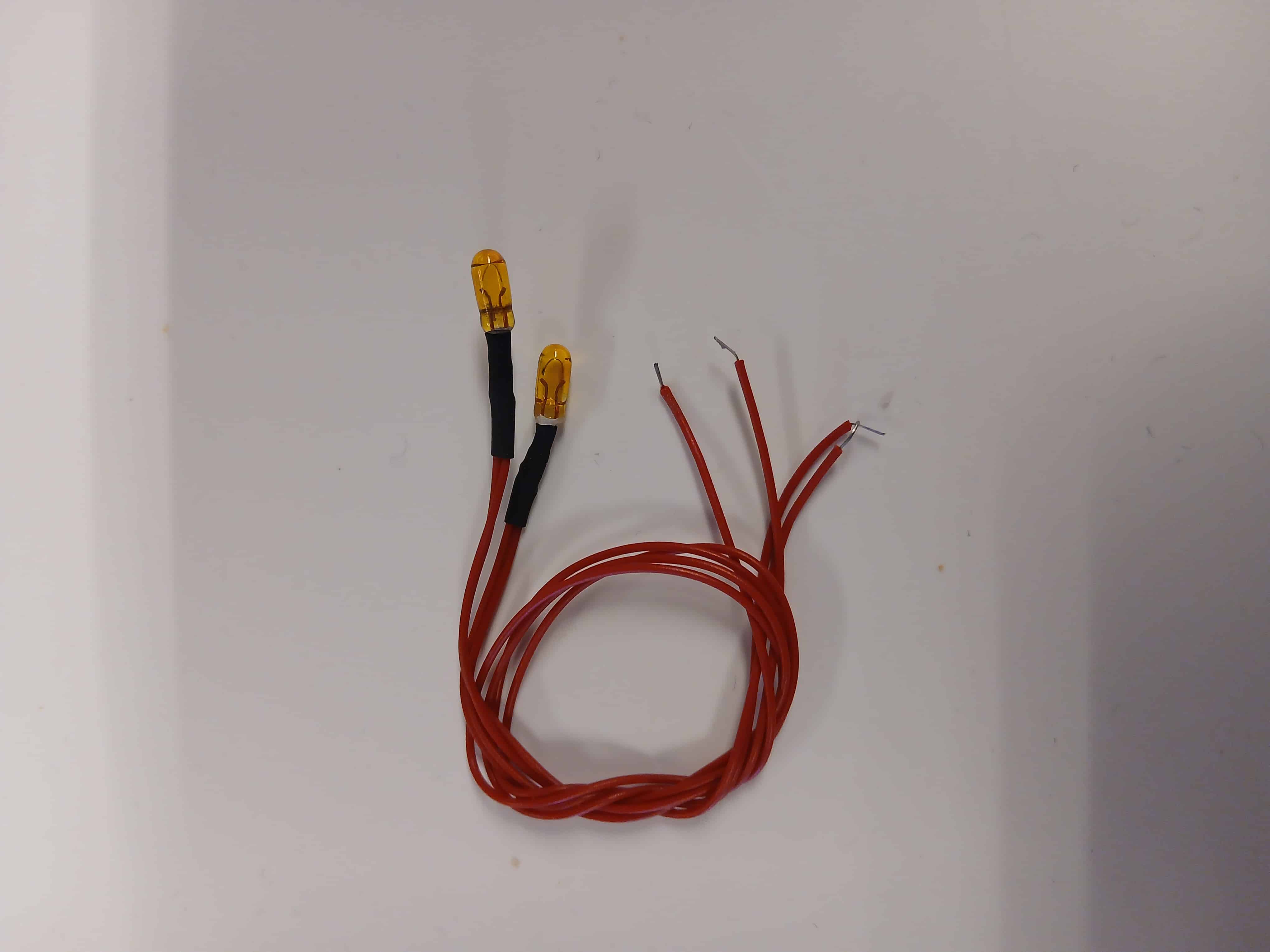 Draadlampjes geel 3 mm. 12V 2 st