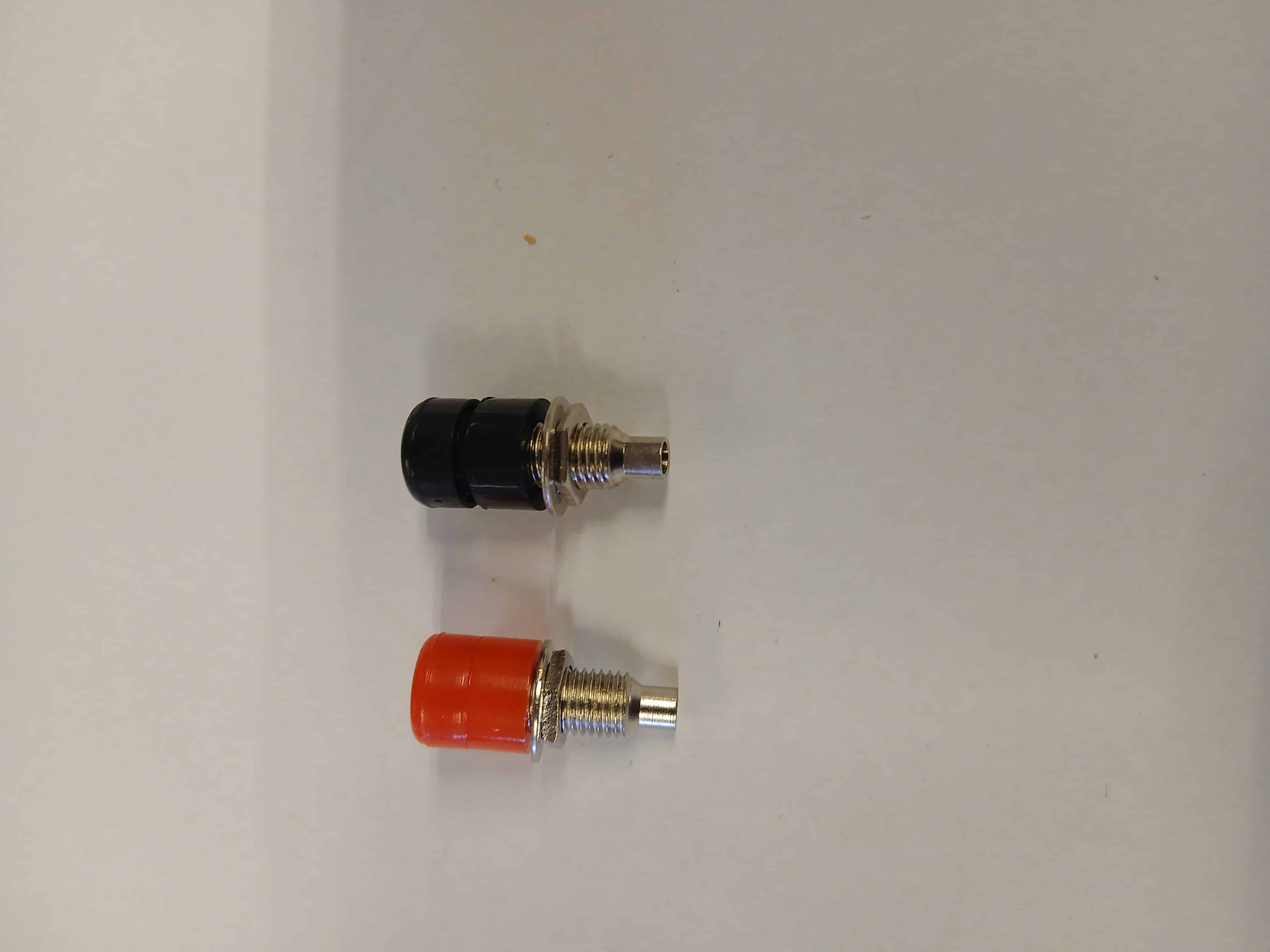 Inbouwbus 4 mm 1 rood en 1 zwart